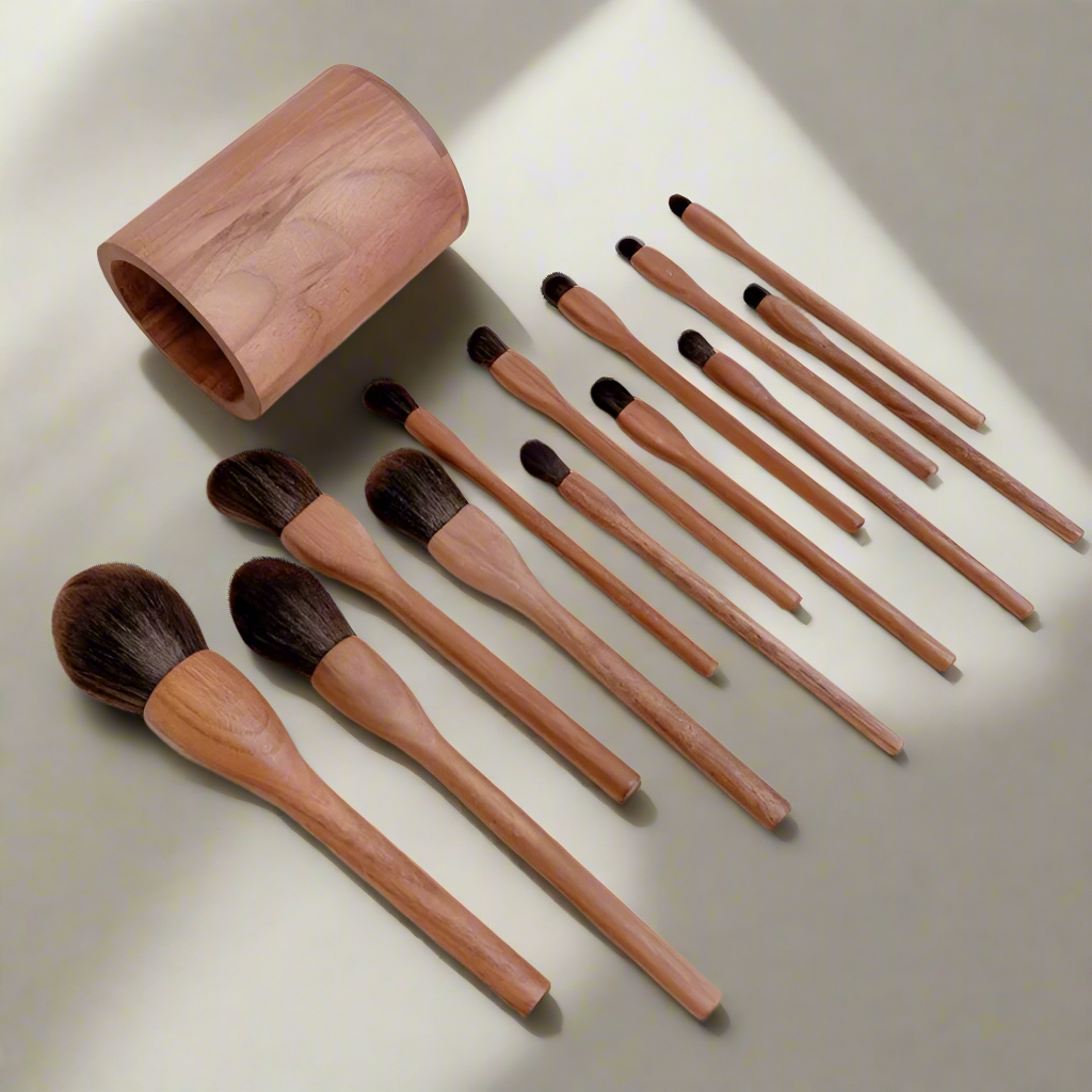 13-Piece Wooden Makeup Brush Set